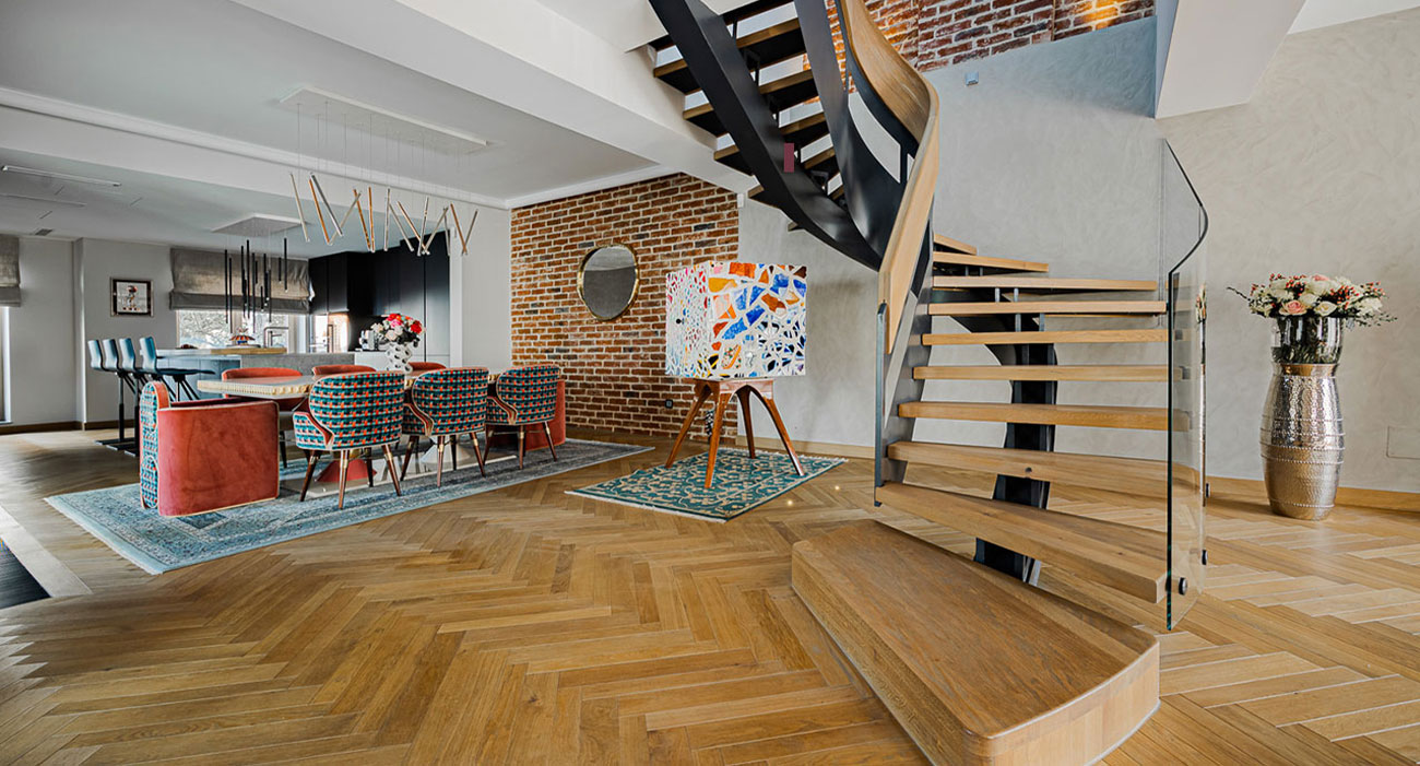 Residential-Project-Romenia-Malabar-Mak-Suh-Muh-Dining-Chair-03